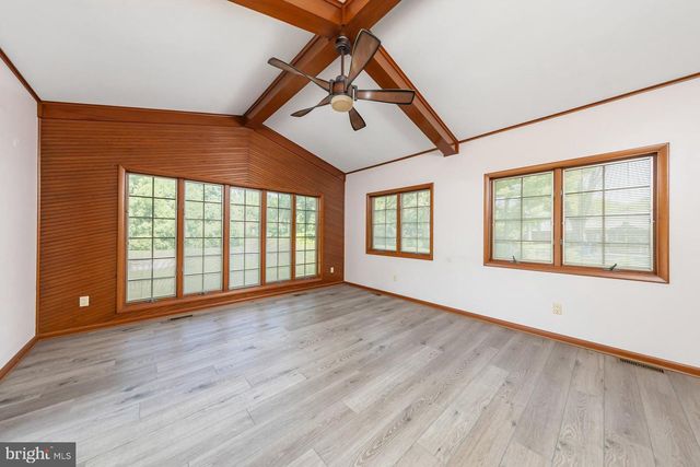 351 MOODS RD, Mullica Hill, NJ 08062