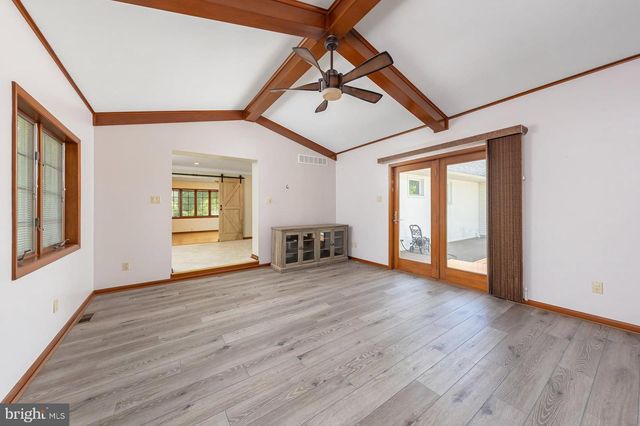 351 MOODS RD, Mullica Hill, NJ 08062