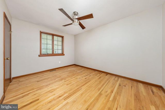 351 MOODS RD, Mullica Hill, NJ 08062
