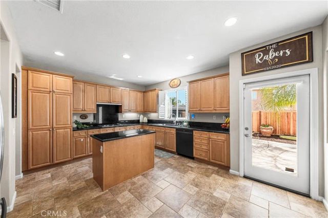 31923 Corte De Pinos, Winchester, CA 92596