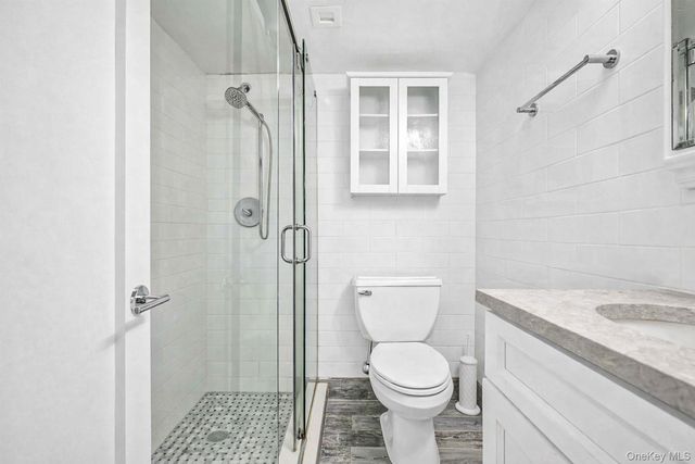 2540A 36th Street 1, Astoria, NY 11103