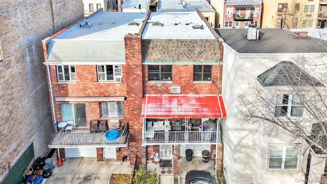 2540A 36th Street 1, Astoria, NY 11103