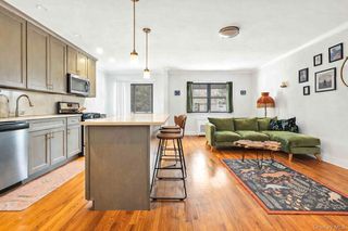 2540A 36th Street 1, Astoria, NY 11103