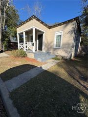1110 New Jersey Avenue, Savannah, GA 31404