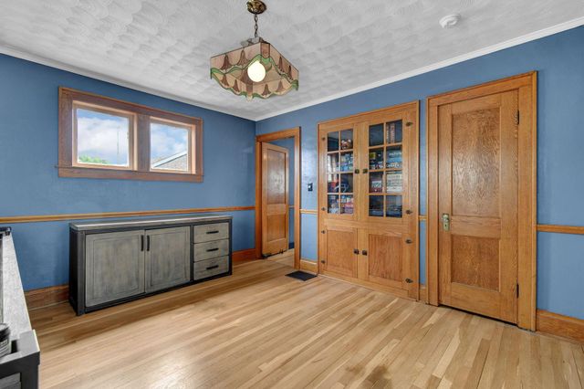 188 Neal Avenue, Newark, OH 43055