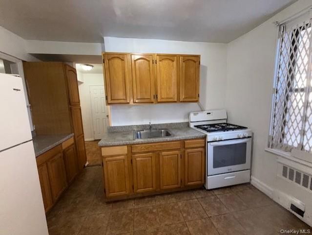 108-50 62nd Drive 1R, Forest Hills, NY 11375