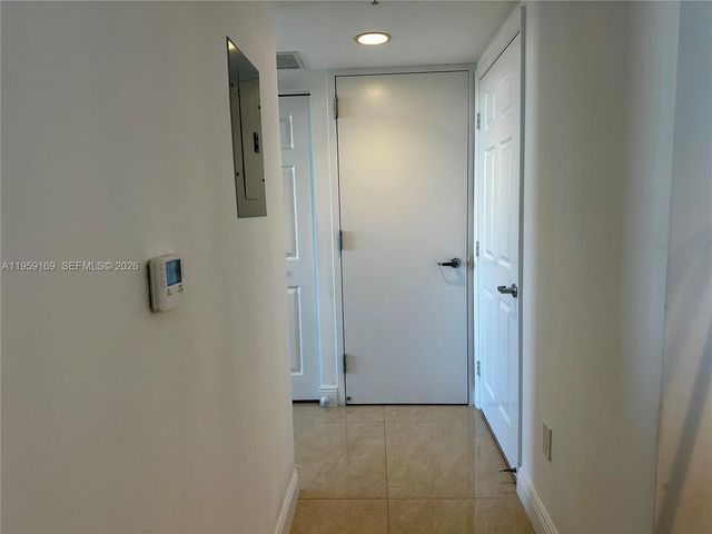 3232 SW 22nd Terrace 1604, Miami, FL 33145