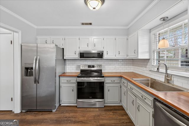 212 Lee Drive, Statesboro, GA 30461