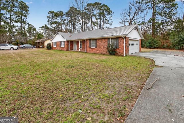 212 Lee Drive, Statesboro, GA 30461