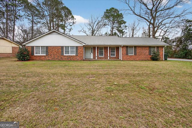 212 Lee Drive, Statesboro, GA 30461