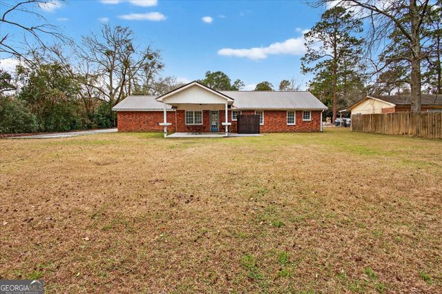 212 Lee Drive, Statesboro, GA 30461