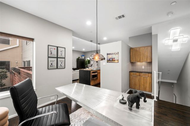 5205 Capitol Avenue 9, Dallas, TX 75206