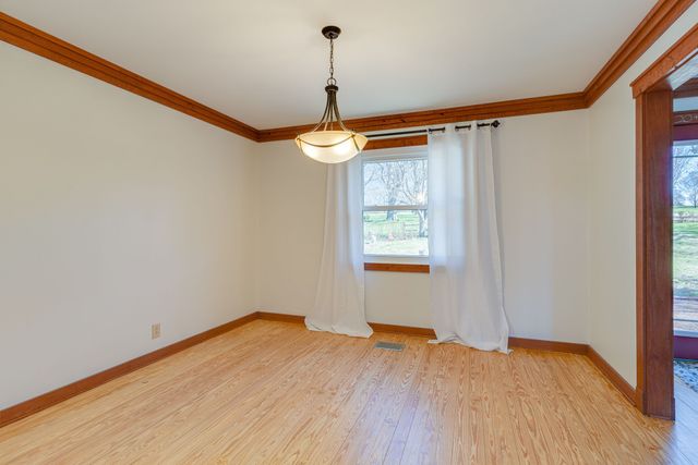 100 Bluegrass Cv, Hendersonville, TN 37075
