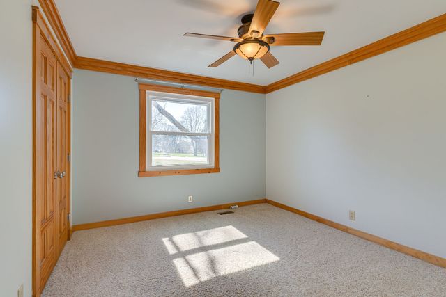 100 Bluegrass Cv, Hendersonville, TN 37075