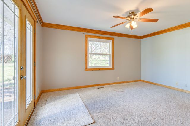 100 Bluegrass Cv, Hendersonville, TN 37075