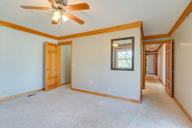 100 Bluegrass Cv, Hendersonville, TN 37075