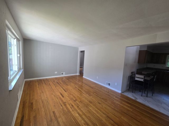 3003 Harmening AVENUE, Baldwin Boro, PA 15227