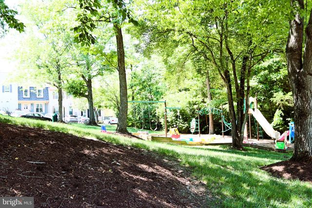 14904 LADY MADONNA CT, Centreville, VA 20120