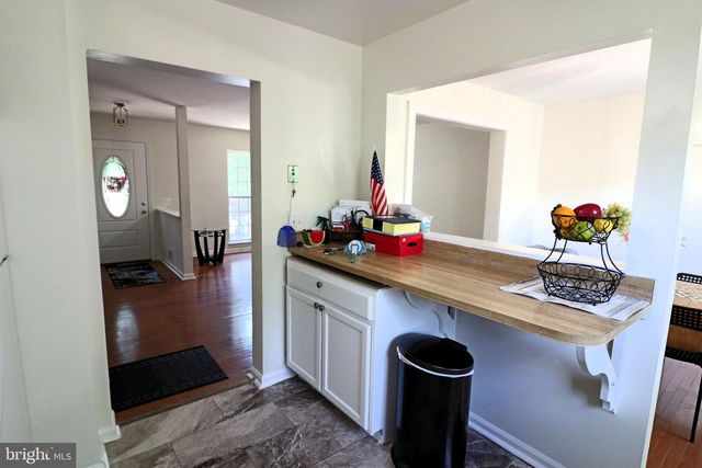 14904 LADY MADONNA CT, Centreville, VA 20120