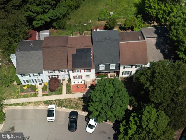 14904 LADY MADONNA CT, Centreville, VA 20120