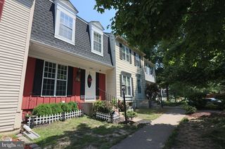 14904 LADY MADONNA CT, Centreville, VA 20120