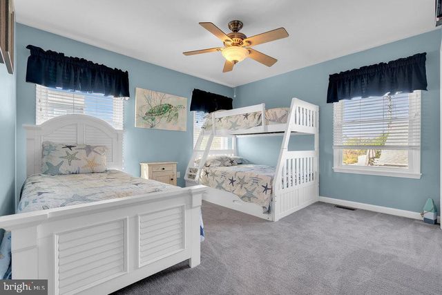 108 W 10TH ST, Ship Bottom, NJ 08008