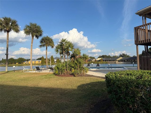 1920 E EDGEWOOD DRIVE P2, Lakeland, FL 33803