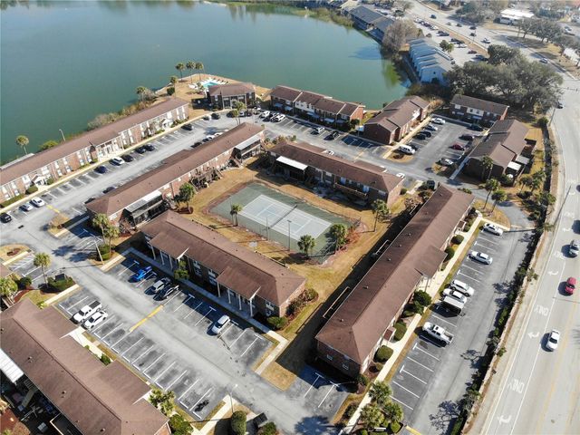 1920 E EDGEWOOD DRIVE P2, Lakeland, FL 33803