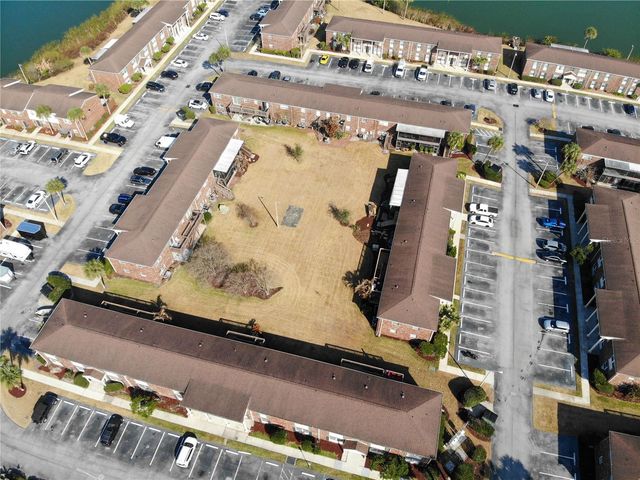 1920 E EDGEWOOD DRIVE P2, Lakeland, FL 33803