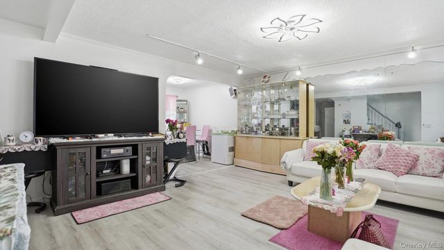 1608 Arkansas Drive, Valley Stream, NY 11580