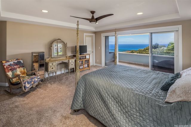5609 Poola Street A, Honolulu, HI 96821
