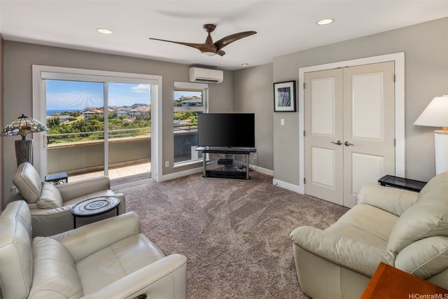 5609 Poola Street A, Honolulu, HI 96821