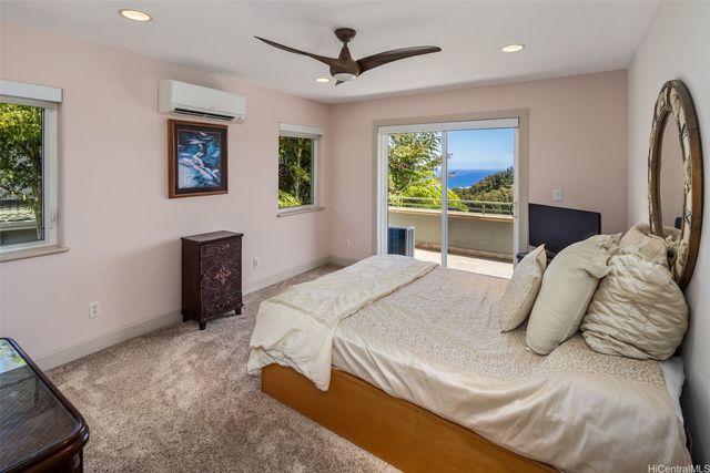 5609 Poola Street A, Honolulu, HI 96821