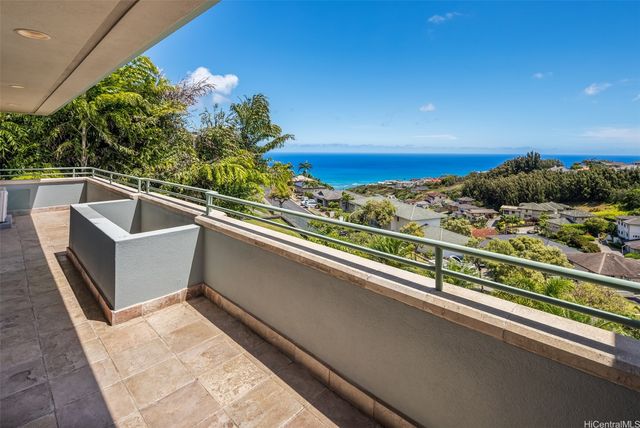 5609 Poola Street A, Honolulu, HI 96821