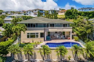 5609 Poola Street A, Honolulu, HI 96821