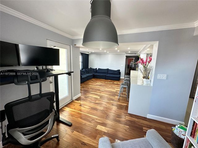 401 Golden Isles Dr 1013, Hallandale Beach, FL 33009