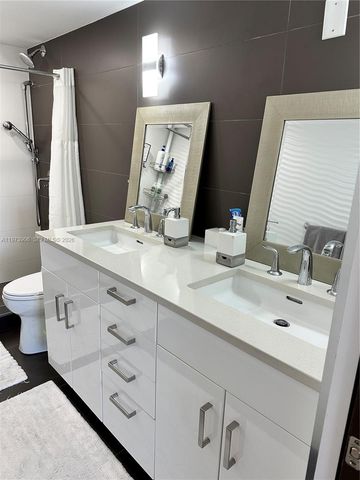 401 Golden Isles Dr 1013, Hallandale Beach, FL 33009