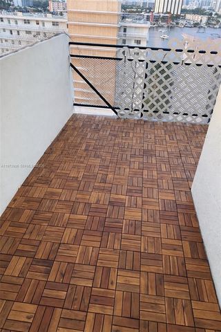 401 Golden Isles Dr 1013, Hallandale Beach, FL 33009