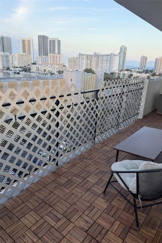 401 Golden Isles Dr 1013, Hallandale Beach, FL 33009