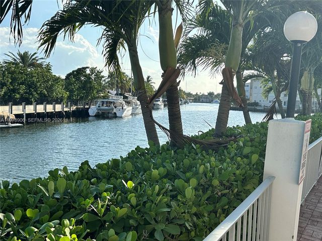 401 Golden Isles Dr 1013, Hallandale Beach, FL 33009