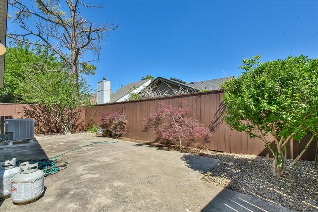 3713 River Oaks Drive, Norman, OK 73072