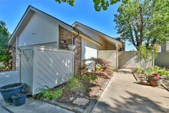 3713 River Oaks Drive, Norman, OK 73072