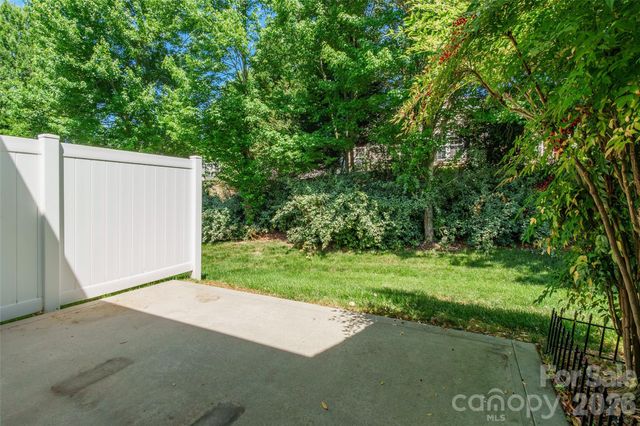 130 Autumn Falls Drive, Lake Wylie, SC 29710