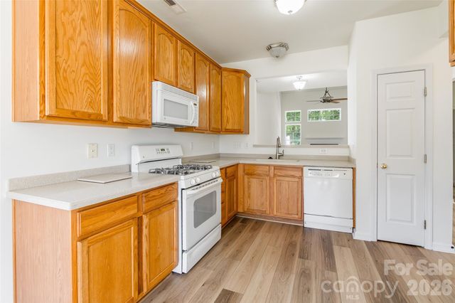130 Autumn Falls Drive, Lake Wylie, SC 29710