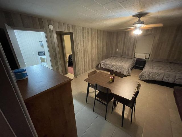 812 Lynnwood Avenue, Sulphur, LA 70663