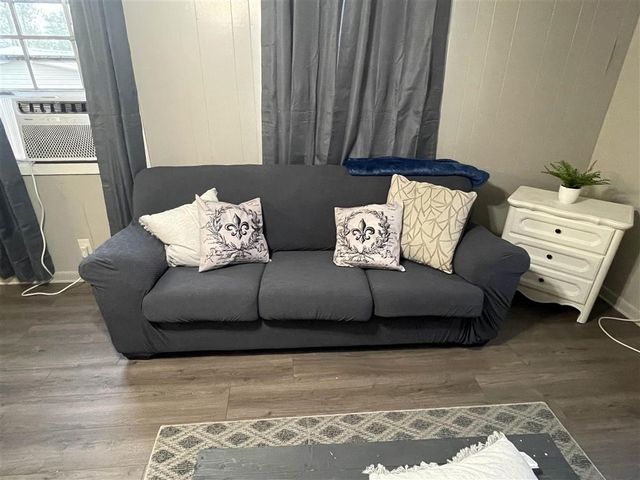 812 Lynnwood Avenue, Sulphur, LA 70663