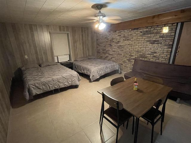 812 Lynnwood Avenue, Sulphur, LA 70663