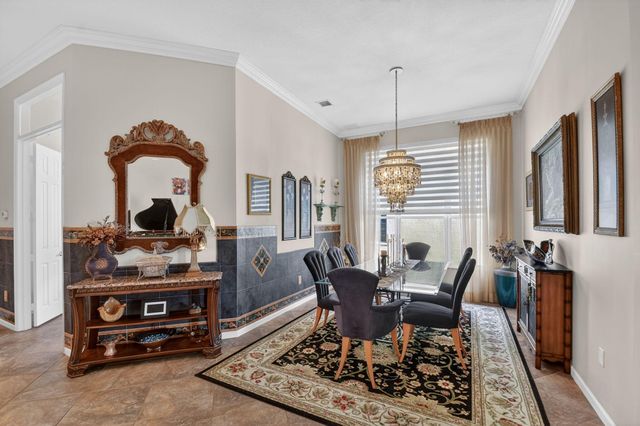 9842 Via Elegante, Wellington, FL 33411