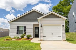 7129 Dusty Rose Lane, Knoxville, TN 37921