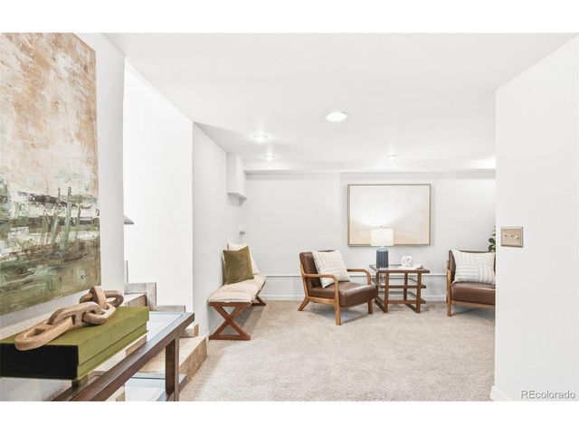 2433 N Irving St, Denver, CO 80211